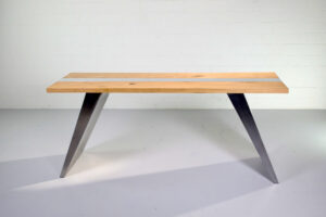 Tisch <br>Anrichte "Alu Eiche"